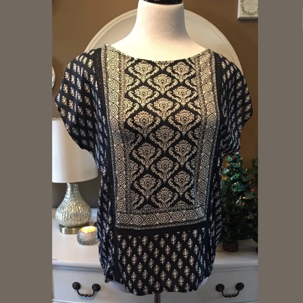 Women's Lucky Brand Navy Blue Print Shirt Small